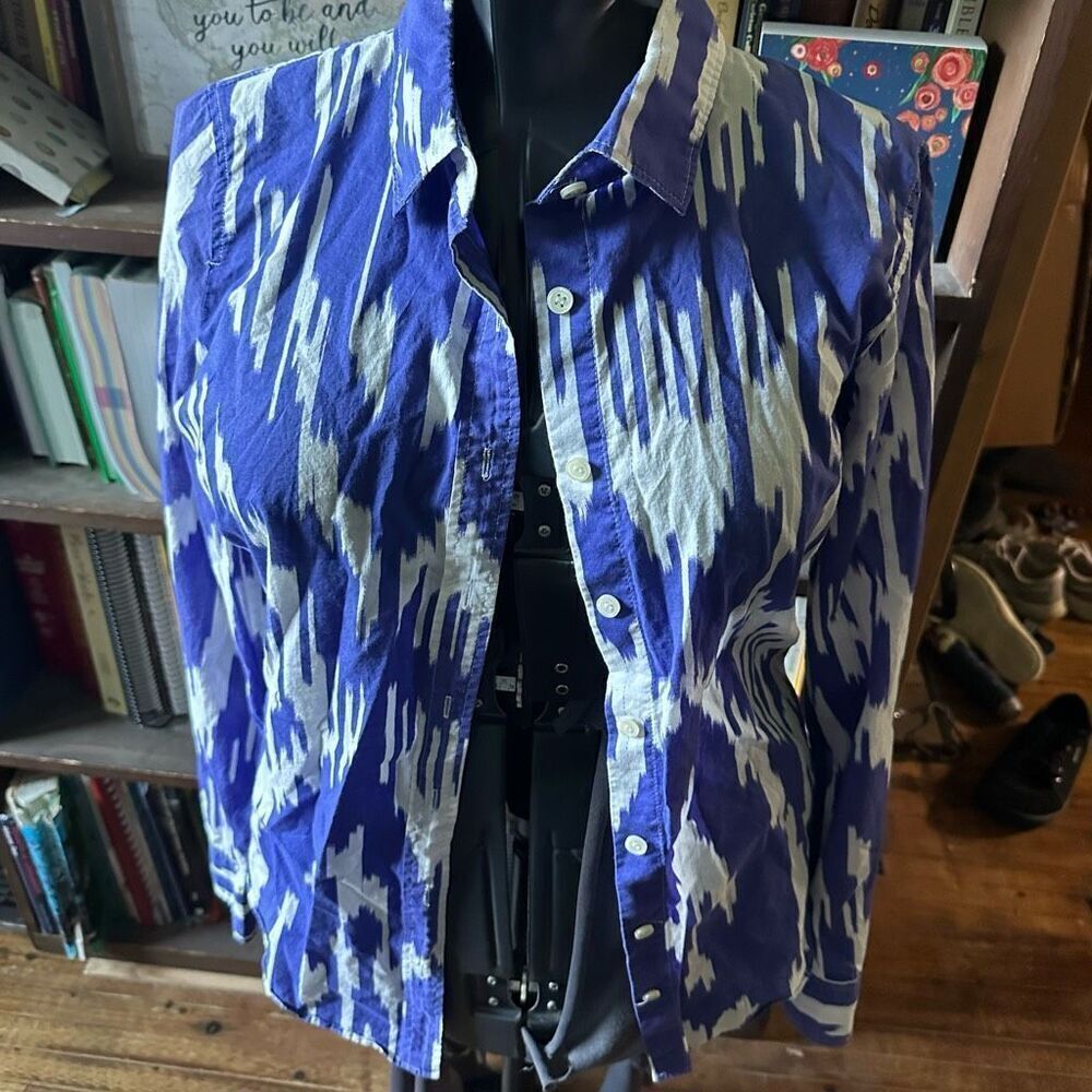 J Crew blue & white southwest perfect button down shirt